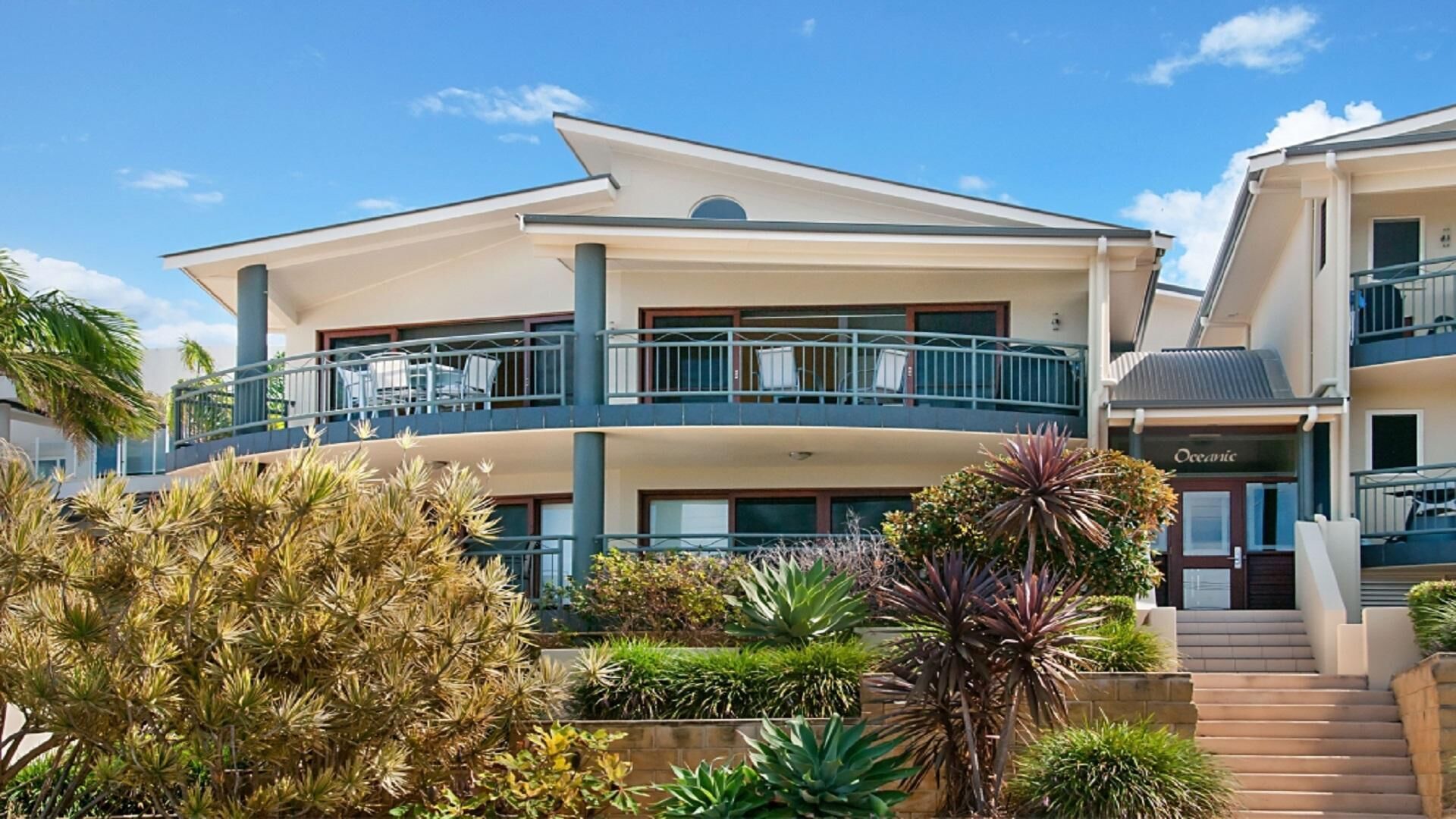 Oceanic 3 - East Ballina - Luxury Apartment With Stunning Ocean Views & Wifi