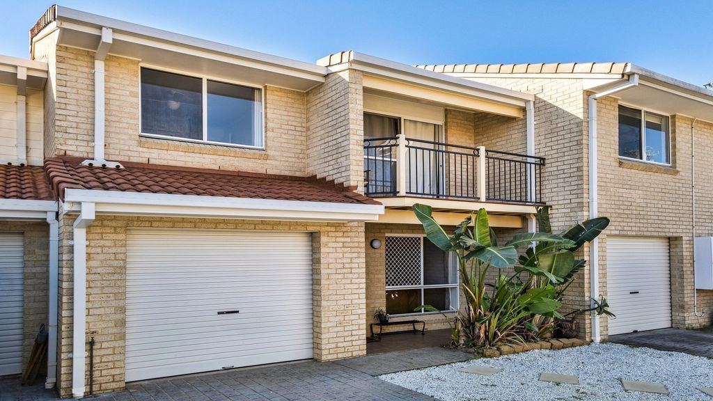 Lennox Head Beachside