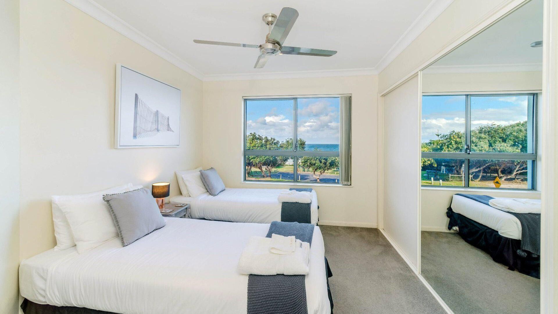 The Sands 7- Great Ocean Views Free Wi-fi Smart TV