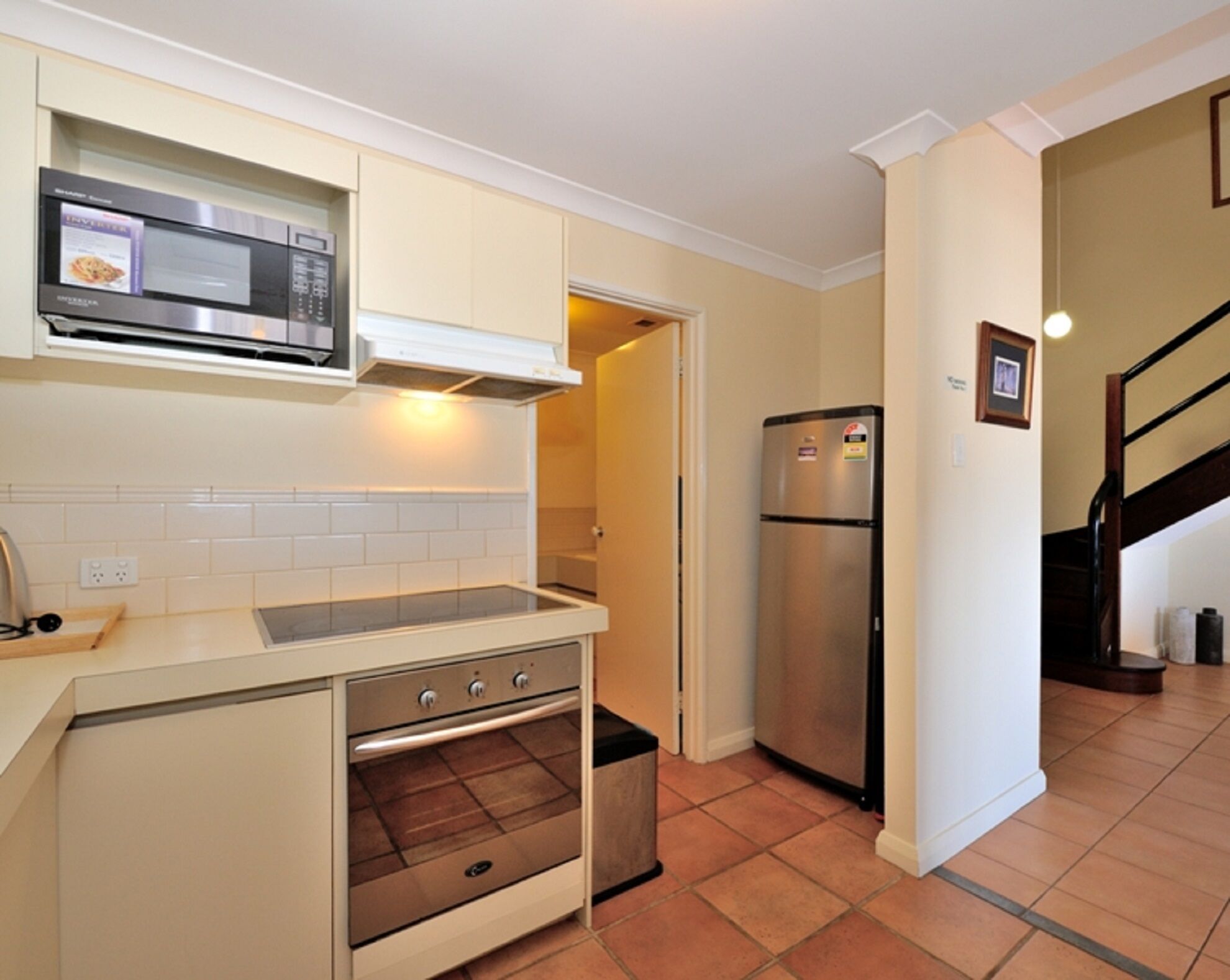 Great Value 2 Bedroom Apartment in the Heart of South Fremantle