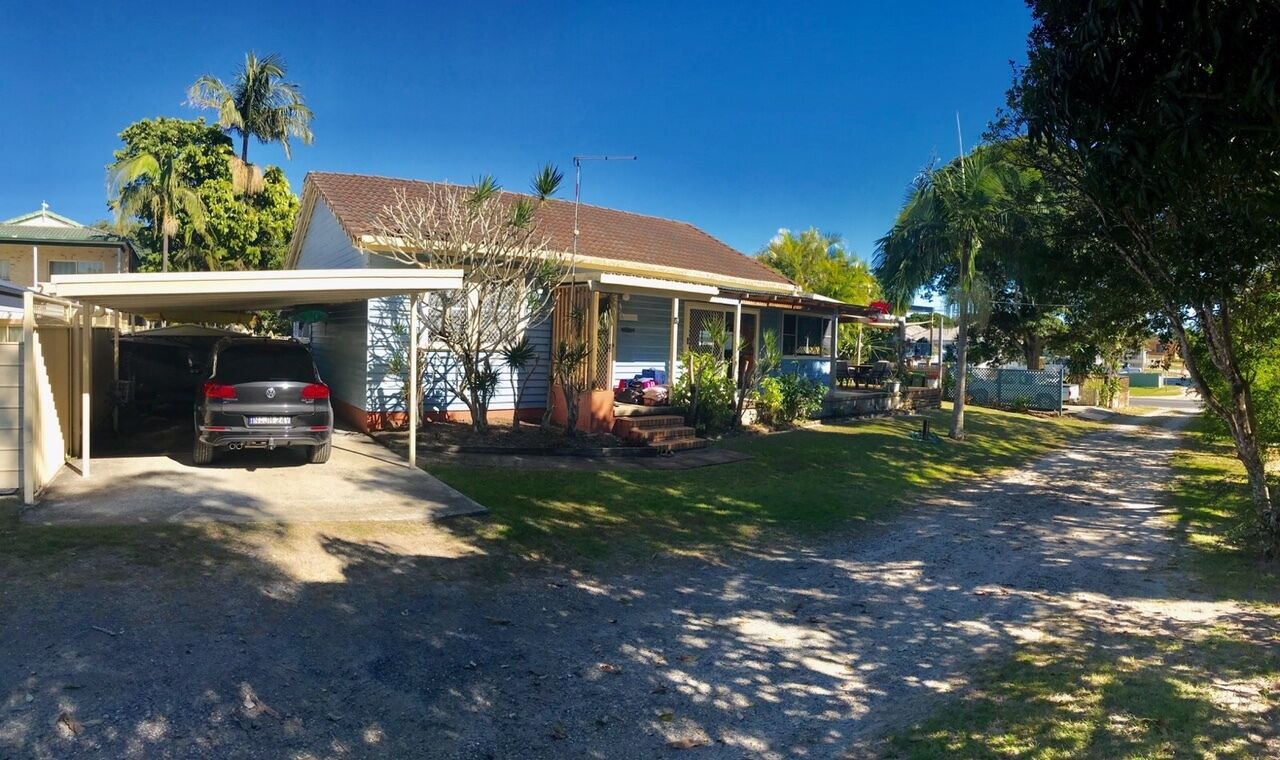 Iluka Blue Beach House