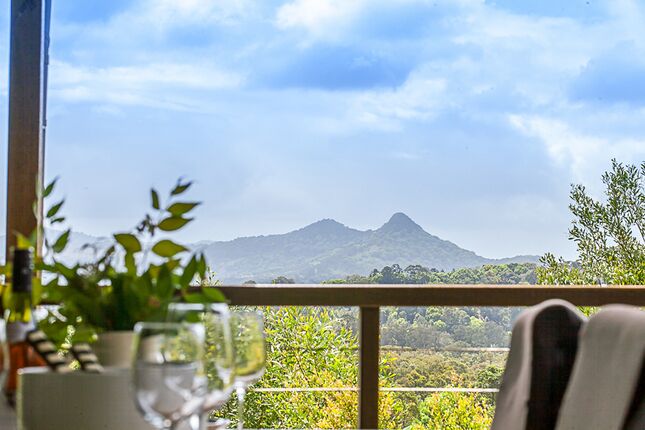 Berties at Byron - escape to the quiet and peace. The whole property is yours!