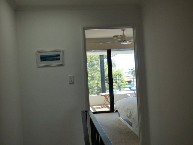 Pine View Apartment - Fremantle CBD .