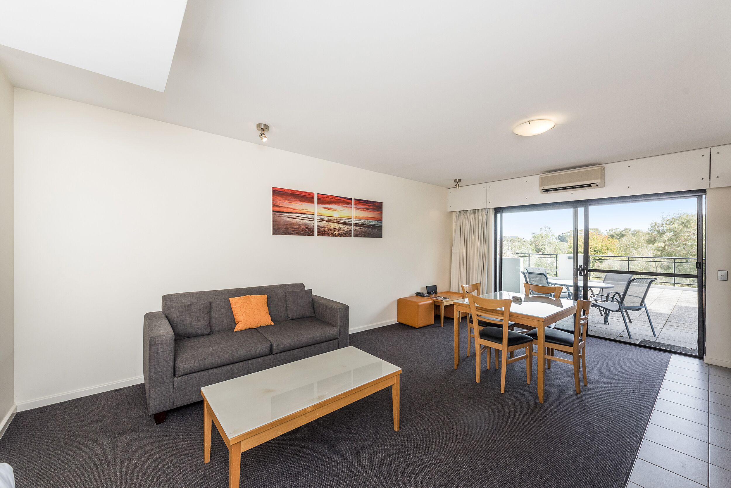 Ascot Quays Apartment 102 - EXECUTIVE ESCAPES