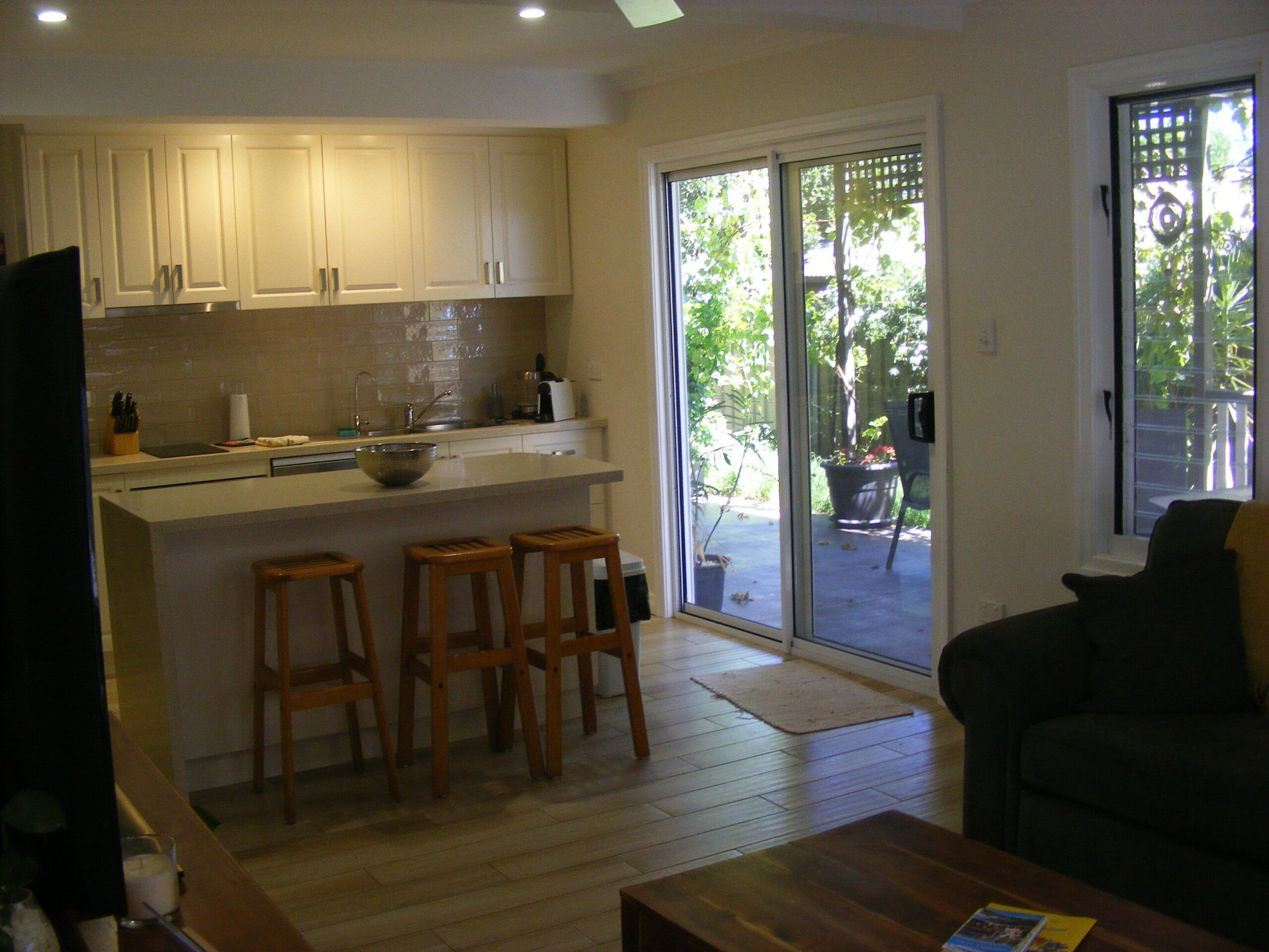 Quiet Modern Family Friendly South Toowoomba Unit