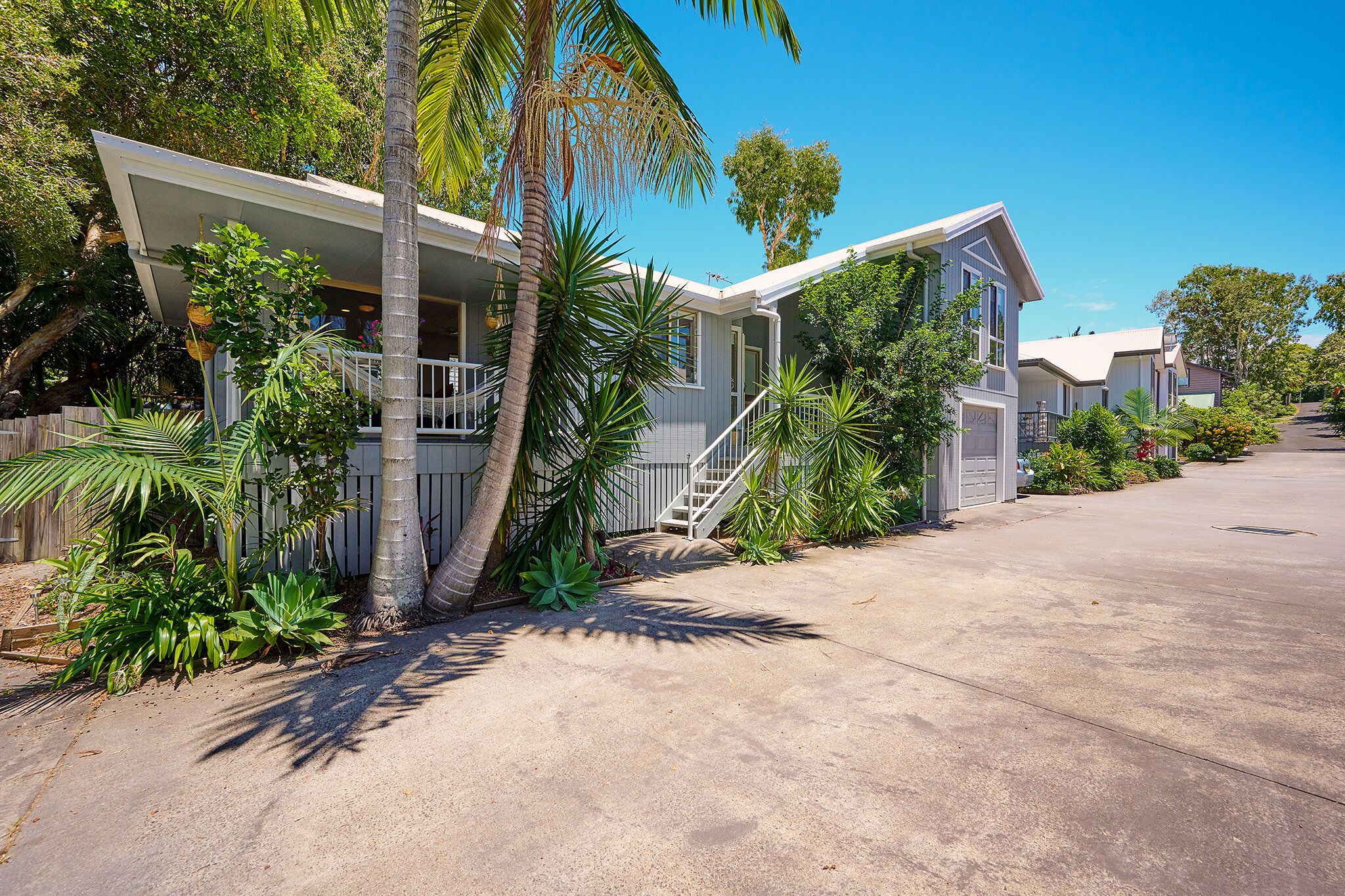 Tranquil Bungalow Close to Byron Central