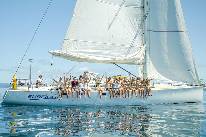 2-Night Whitsunday Sailing Adventure: Eureka