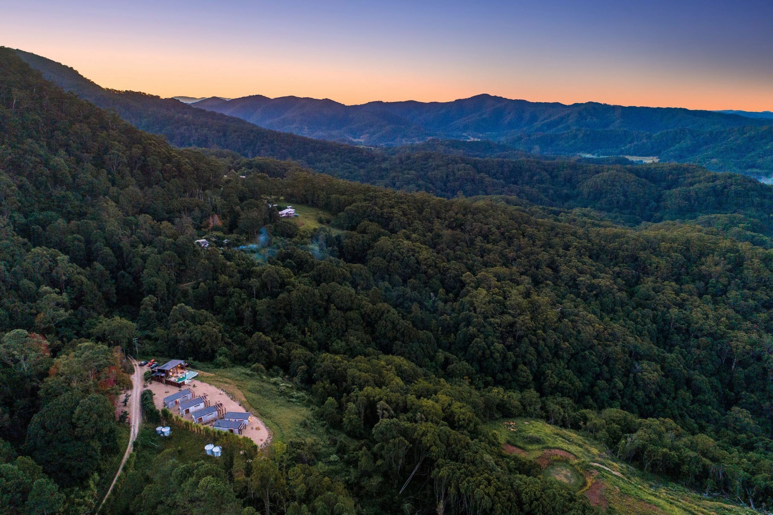 LUXICO's Pacific Byron Hinterland - sweeping ocean & mountain views