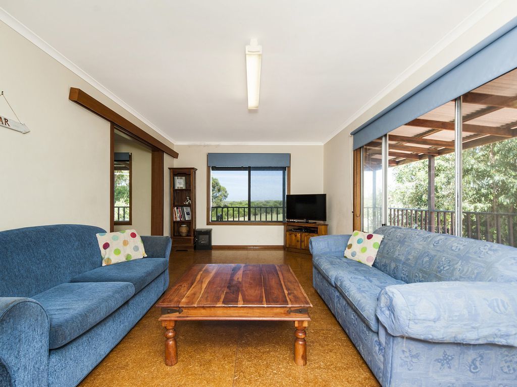 Weatherley - Walk To Beach Granny Flat Hire for Those Extra Guests