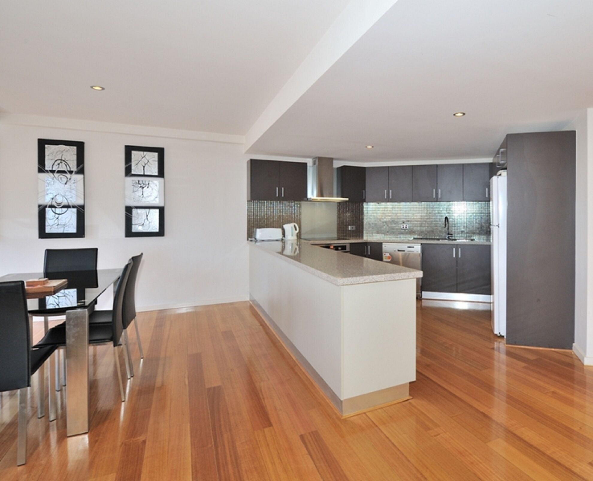 Central Fremantle Apartment