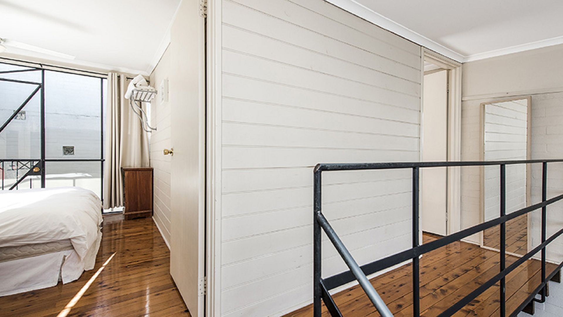 Stunning 2 Bedroom South Fremantle Townhouse