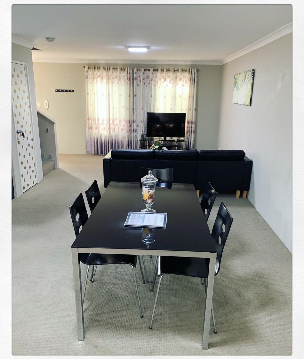 Family Townhouse - Fast Wifi - 15mins TO Perth CBD