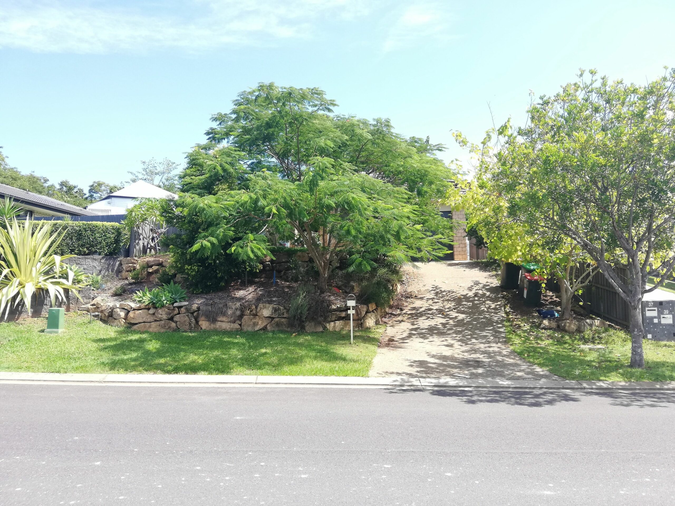 Modern, cosy, light and airy house in Mullumbimby