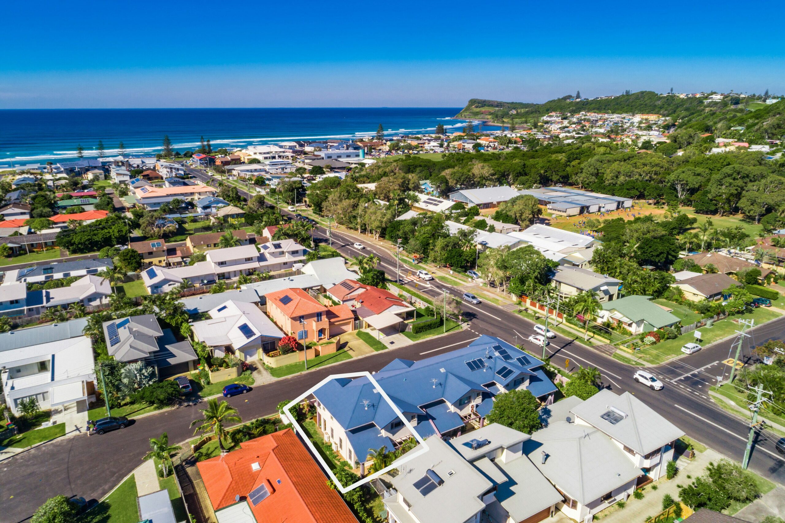 A PERFECT STAY – The Wave Haven - Spacious townhouse 3 blocks to town & beach