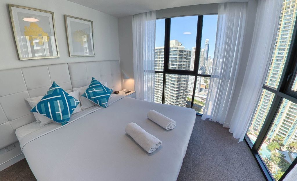 Family Friendly Resort - Enjoy This Spacious and Modern Apartment With Ocean Views at Rhapsody