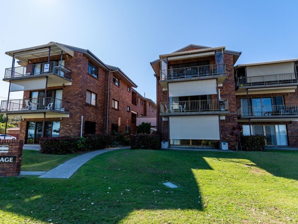 Boasting Some of Bribie's Best Waterviews