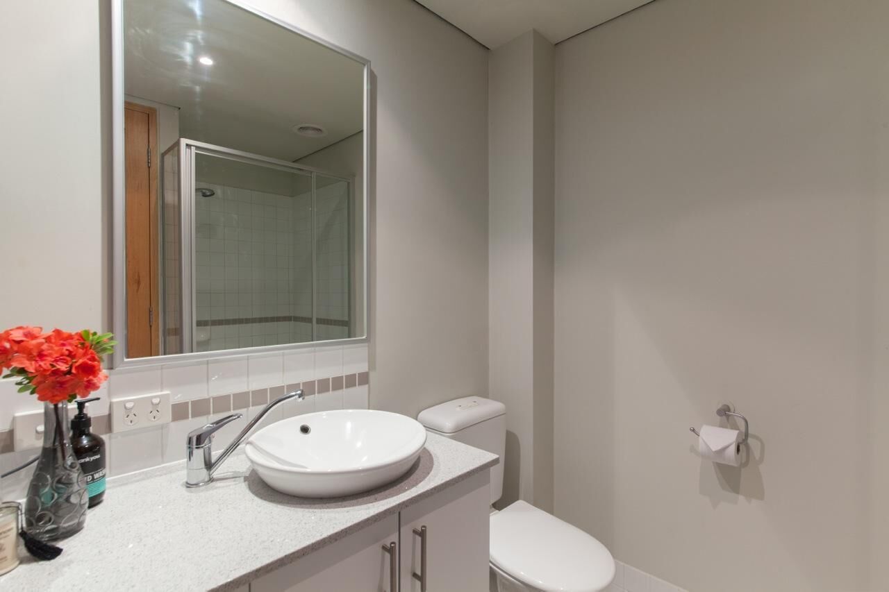Executive Style First Floor Apartment With Large Alfresco Balcony