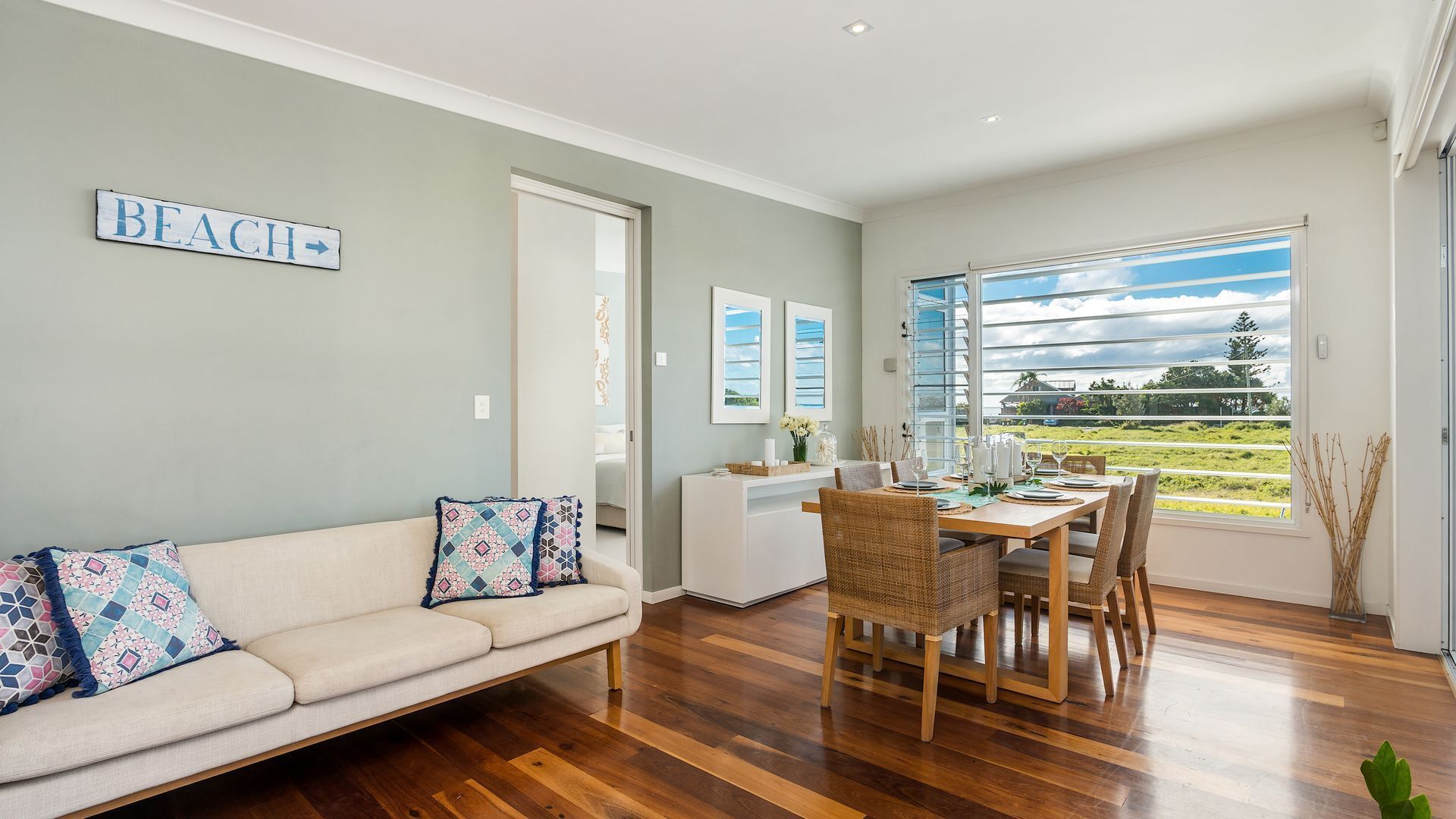 A Perfect Stay Bluewater House - Beachfront Belongil, Heated Pool