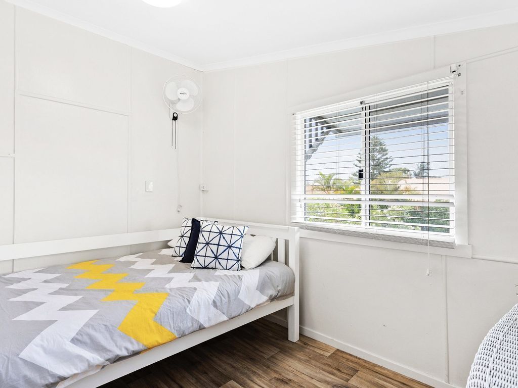 TWO BEDROOM UNIT ON WATTLE