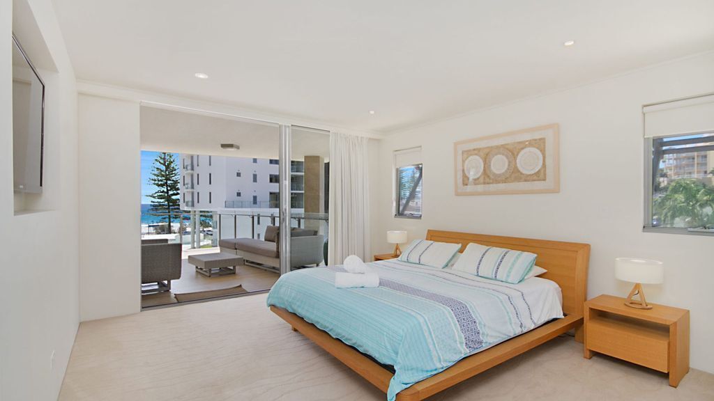 Maili 6 Luxury sky Home Apartment in Rainbow Bay Coolangatta Wi-fi Included