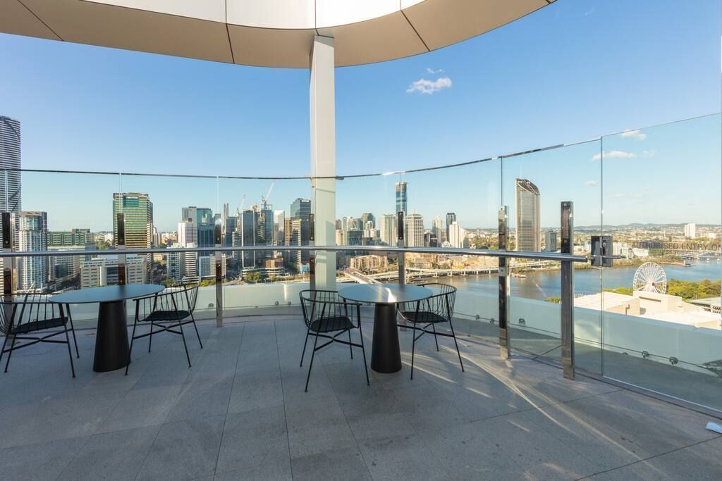 Great 1 Bedroom Apt With Stunning View @south Bank