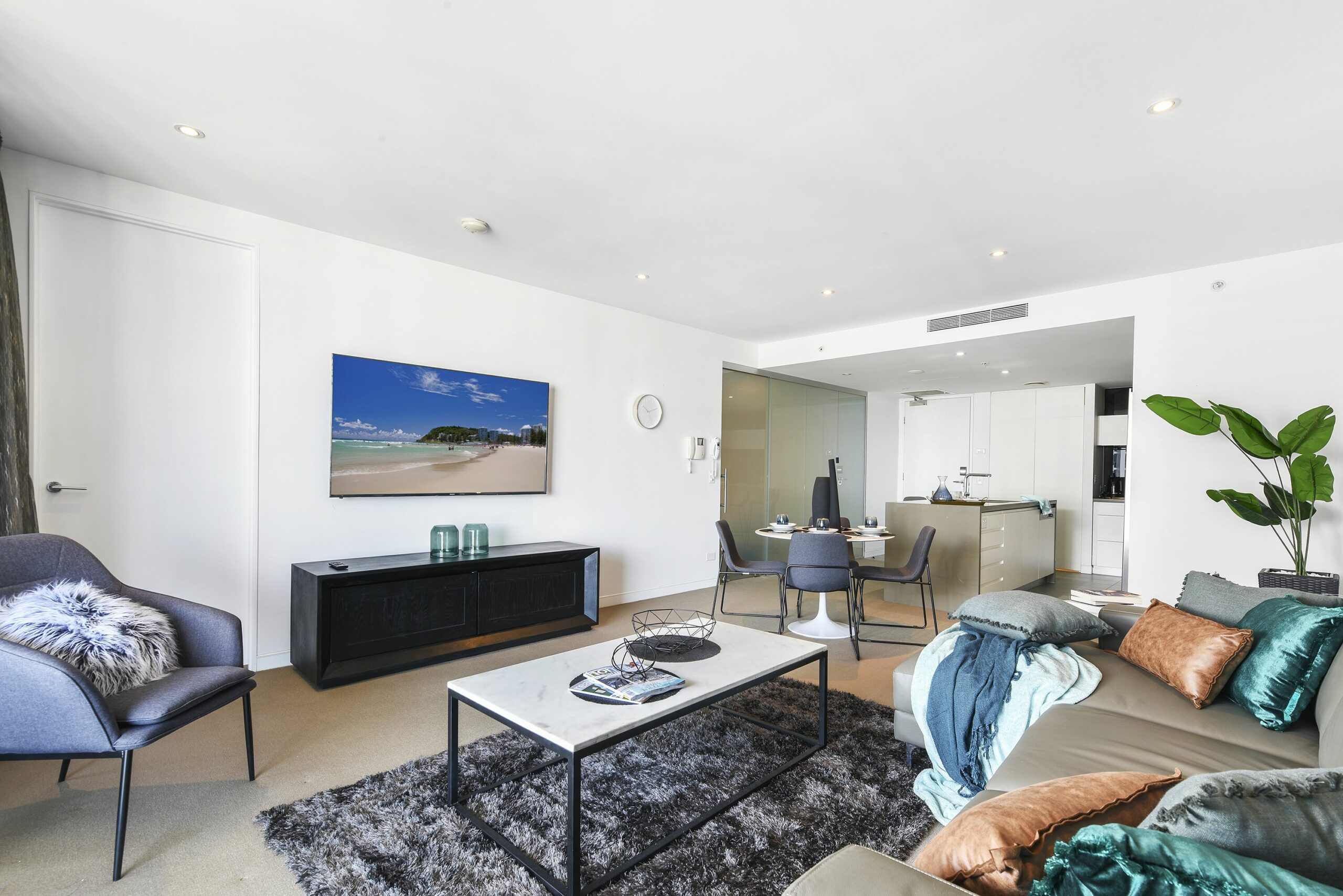 Oracle Broadbeach Apartments