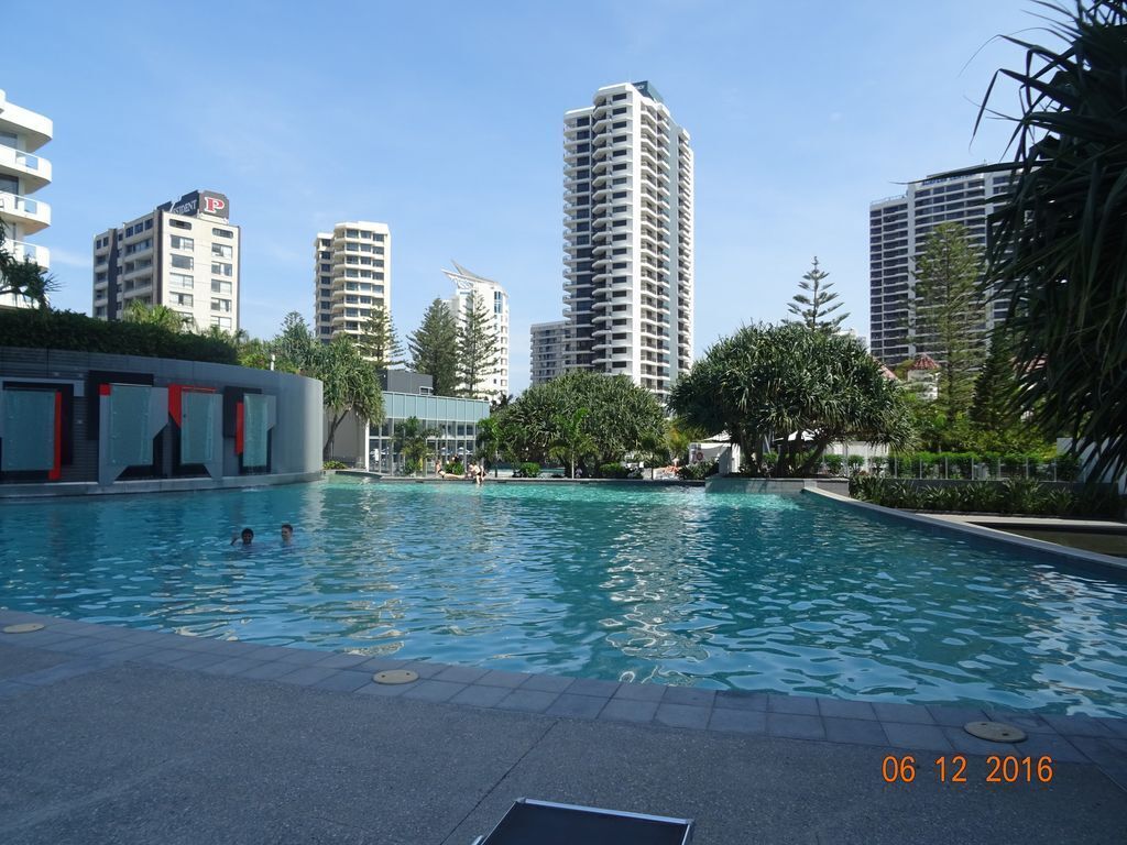 Q1 Resort Spa Apartment, Free Parking, Wifi. Surfers Paradise