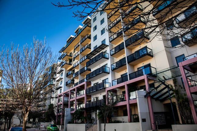 Boronia on Mounts Bay, Perth City