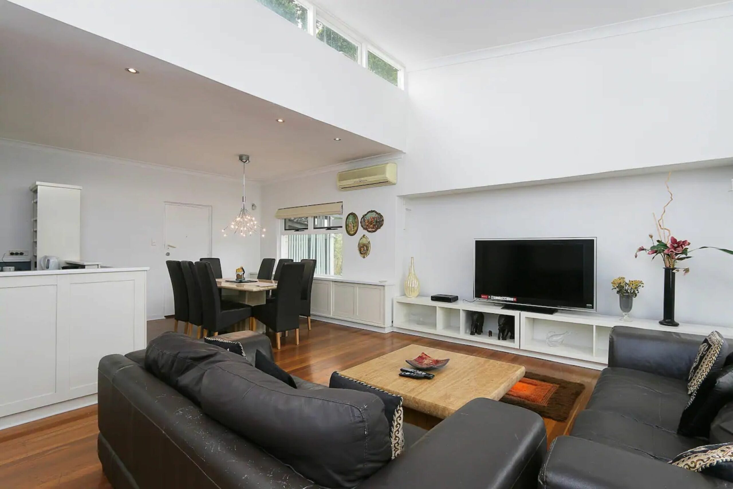 Spacious 5 Bed Home Close To Cottesloe Beach