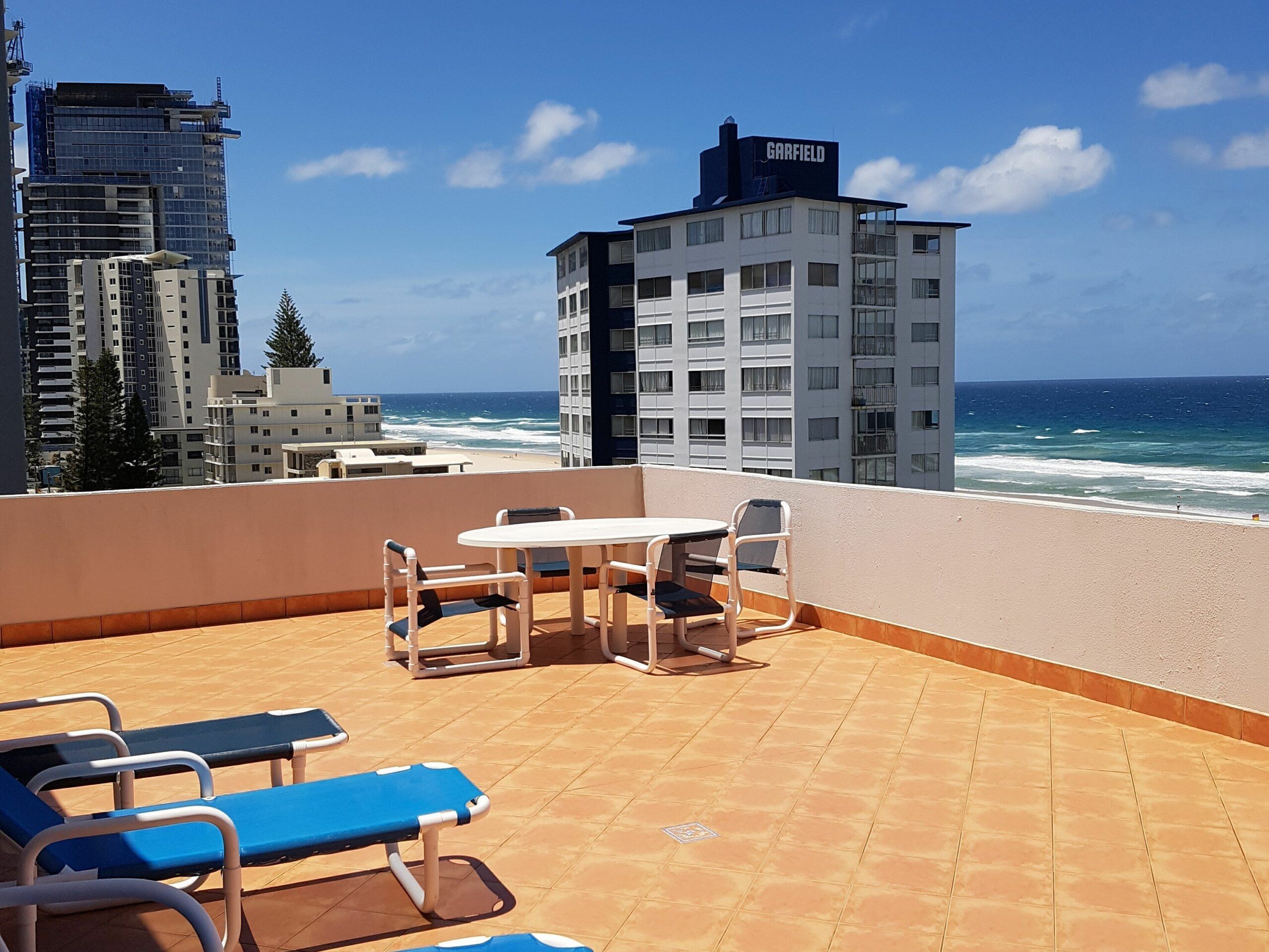 50% OFF Monthly Stays - Amazing Ocean Views,opposite Beach & Park, Wi-fi & Parking U23