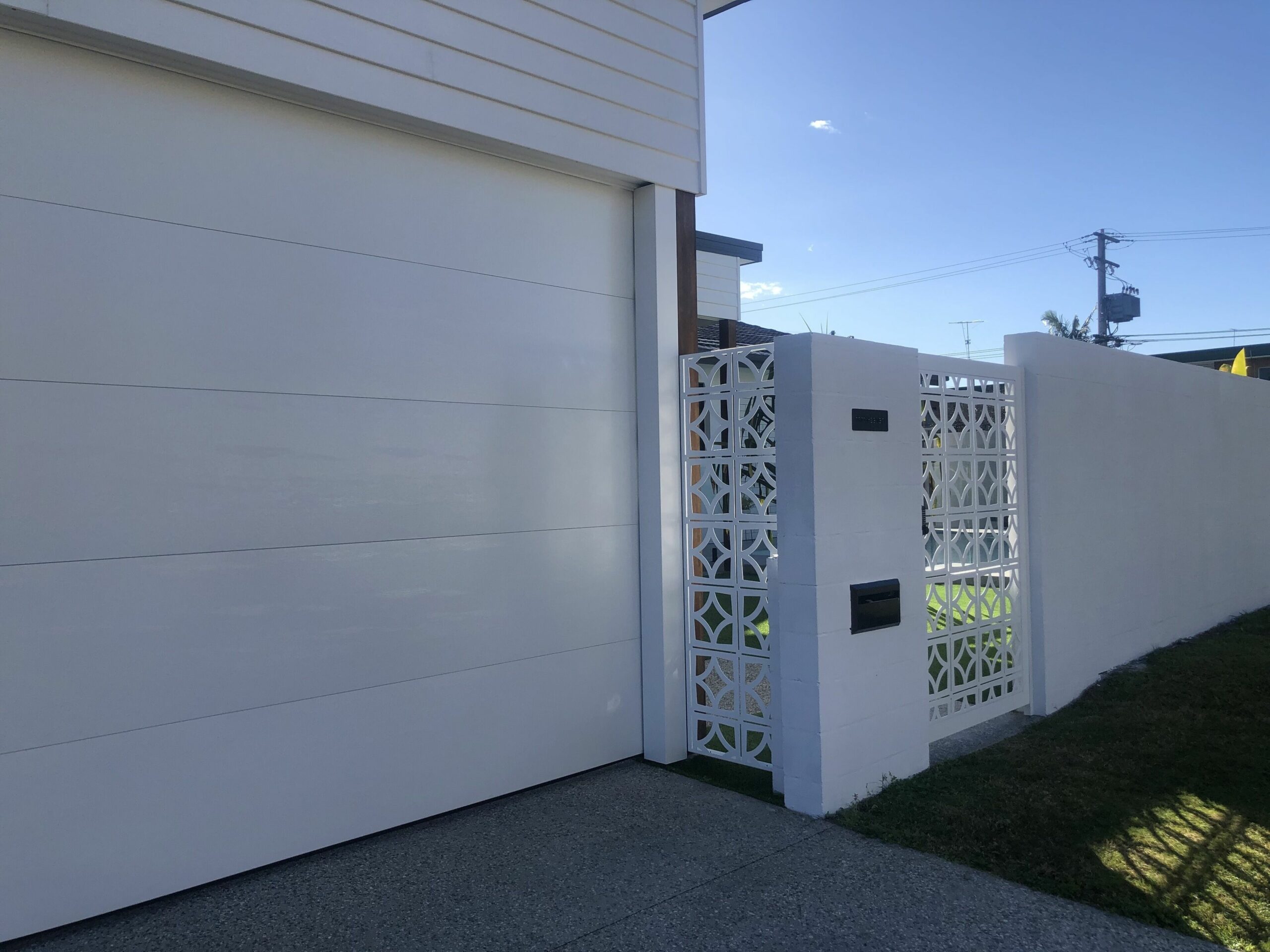 Modern Beach House in Kirra