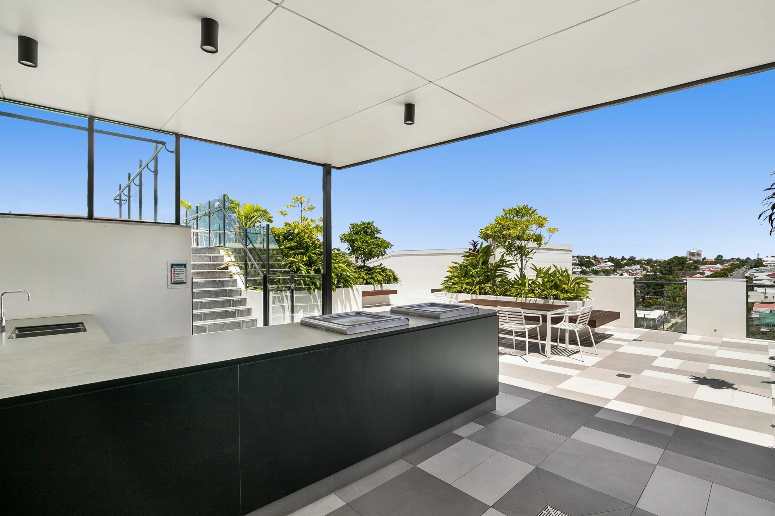 Bright Modern Apartment Near City and Southbank