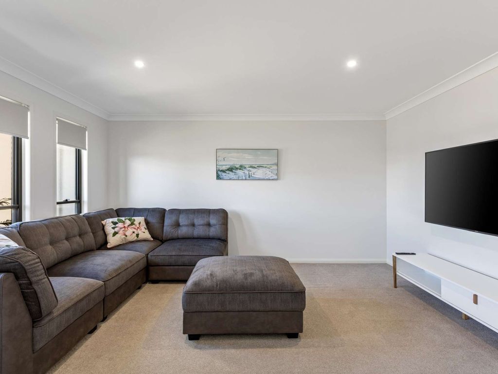 Bright Home - Super Clean, Close to Gabbinbar & USQ