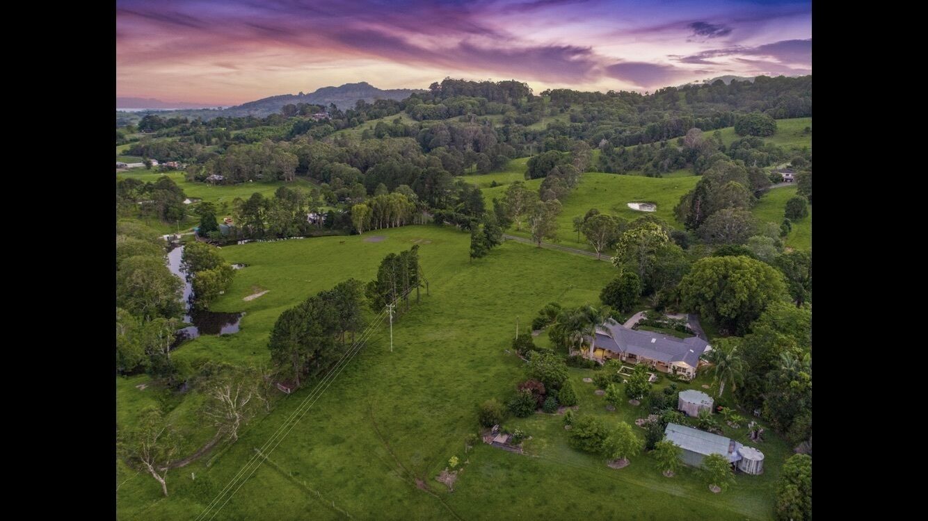 Idyllic Family House in the Byron hinterland