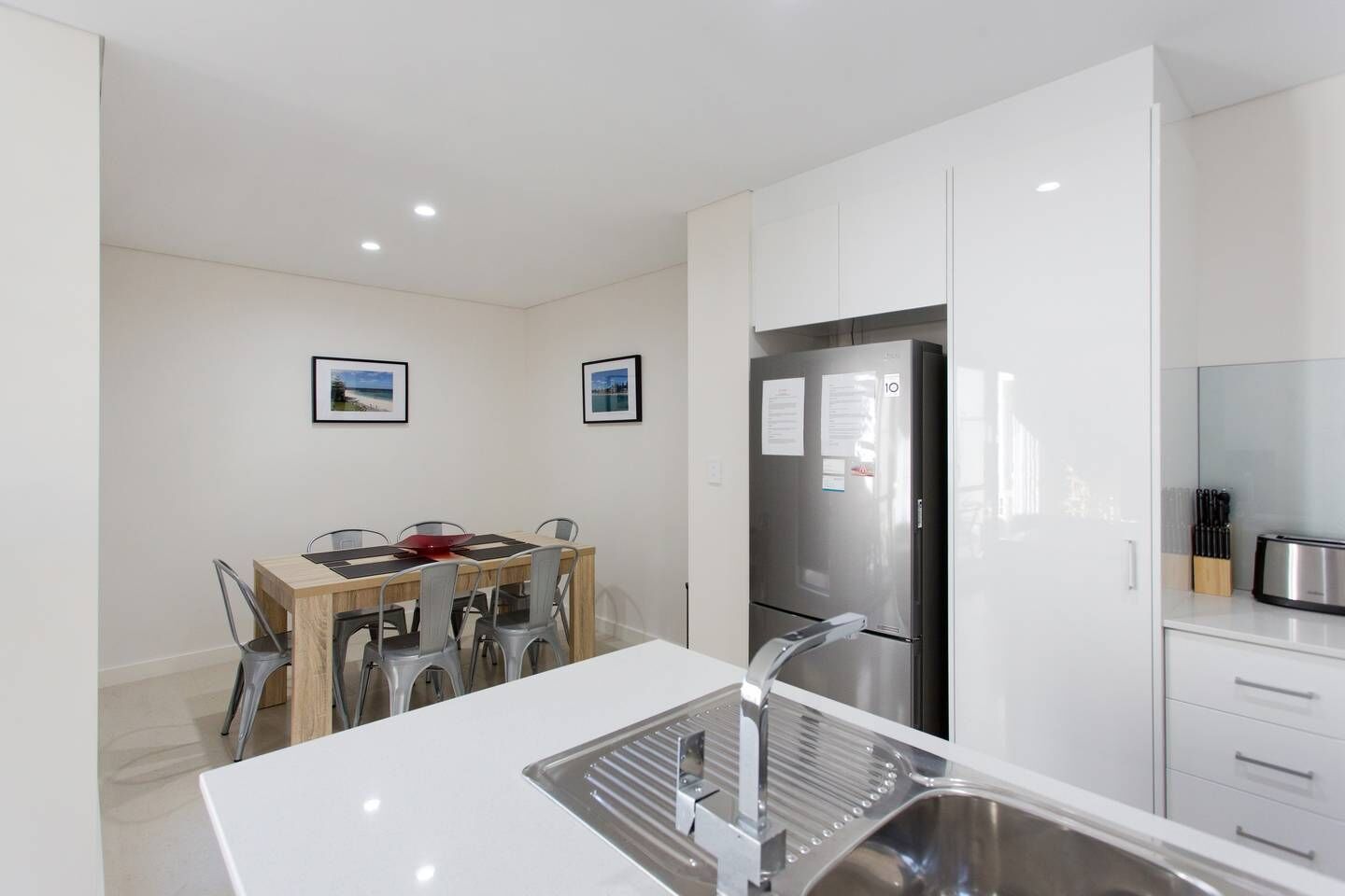 Modern Apartment - 11km From Perth CBD