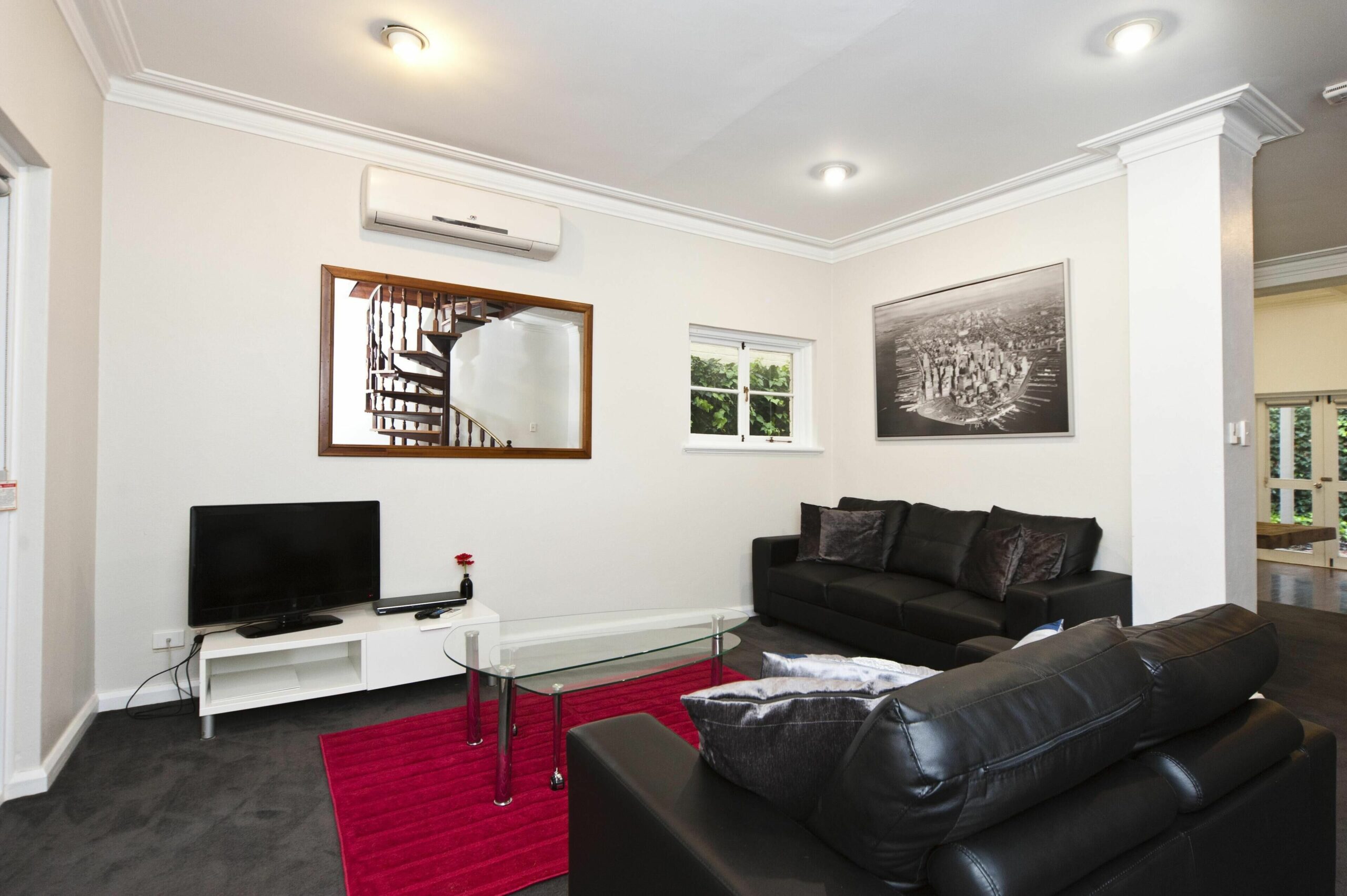 3 Bedroom Accommodation Near to UWA and Hospitals