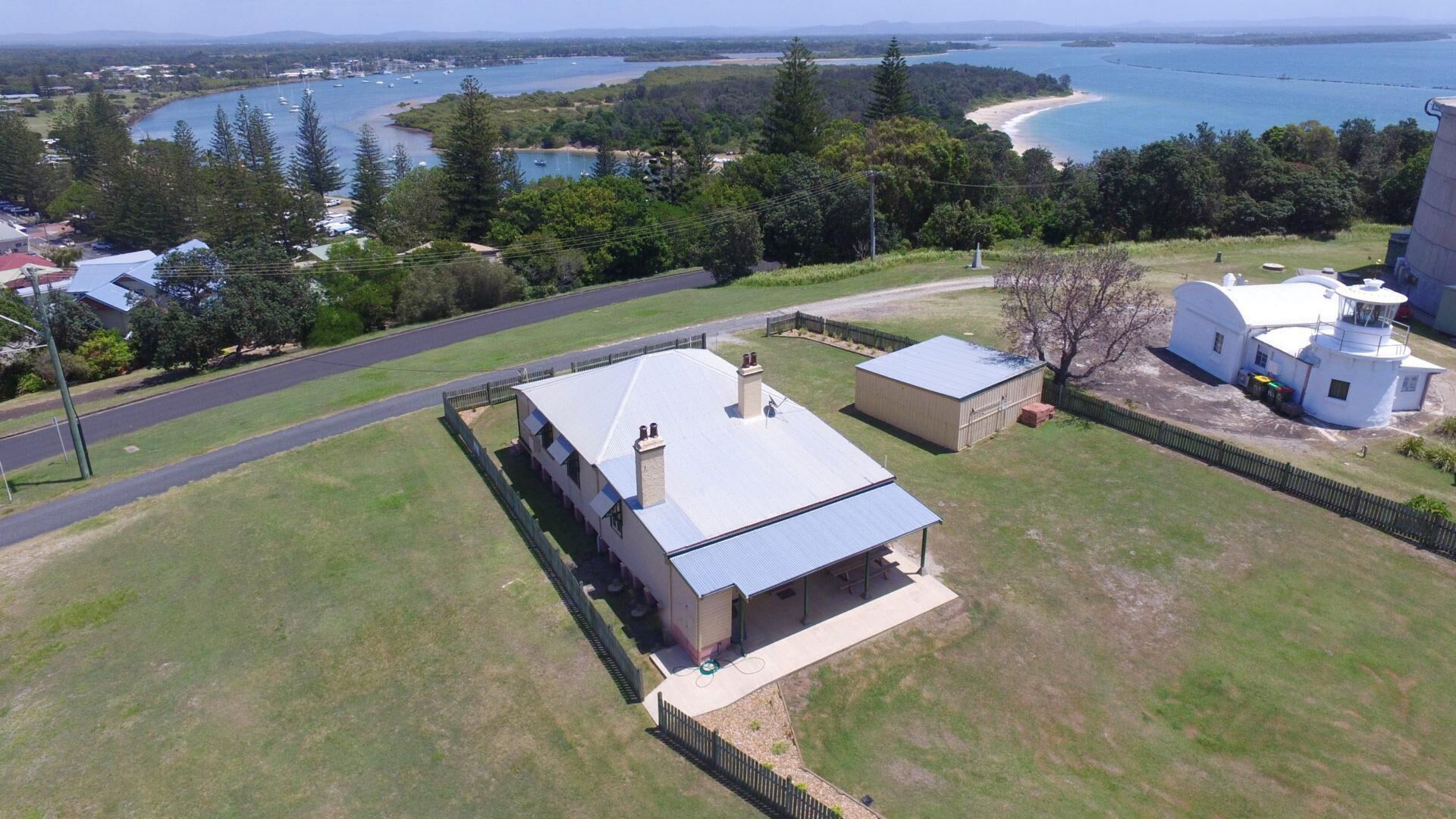 Yamba Pilot Cottage 2 - Pets Welcome