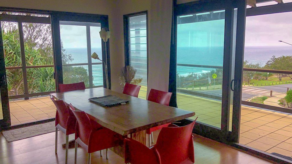 Tugtullum Apartment Fantastic 270 Degree View, Open Plan, 3 Bed, 2 Bathroom