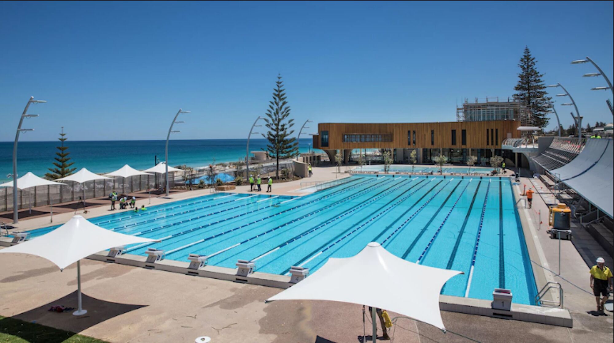 Claremont Home Cottesloe City Wifi/netflix/parking/pets OK Outdoor Spa