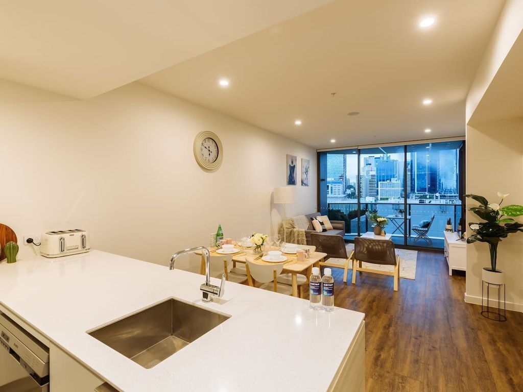 Modern and Elegant 2 Bed Apt @ Southbank