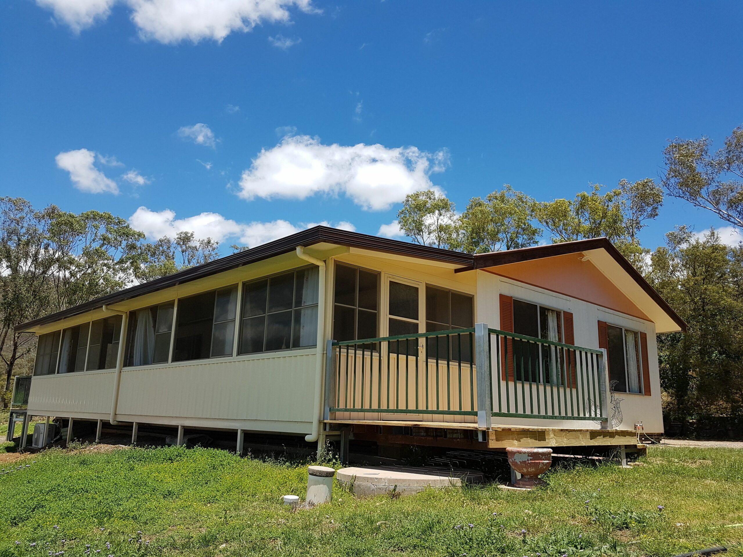 Tamworth- 3 bedroom home 25 acres, private & quiet