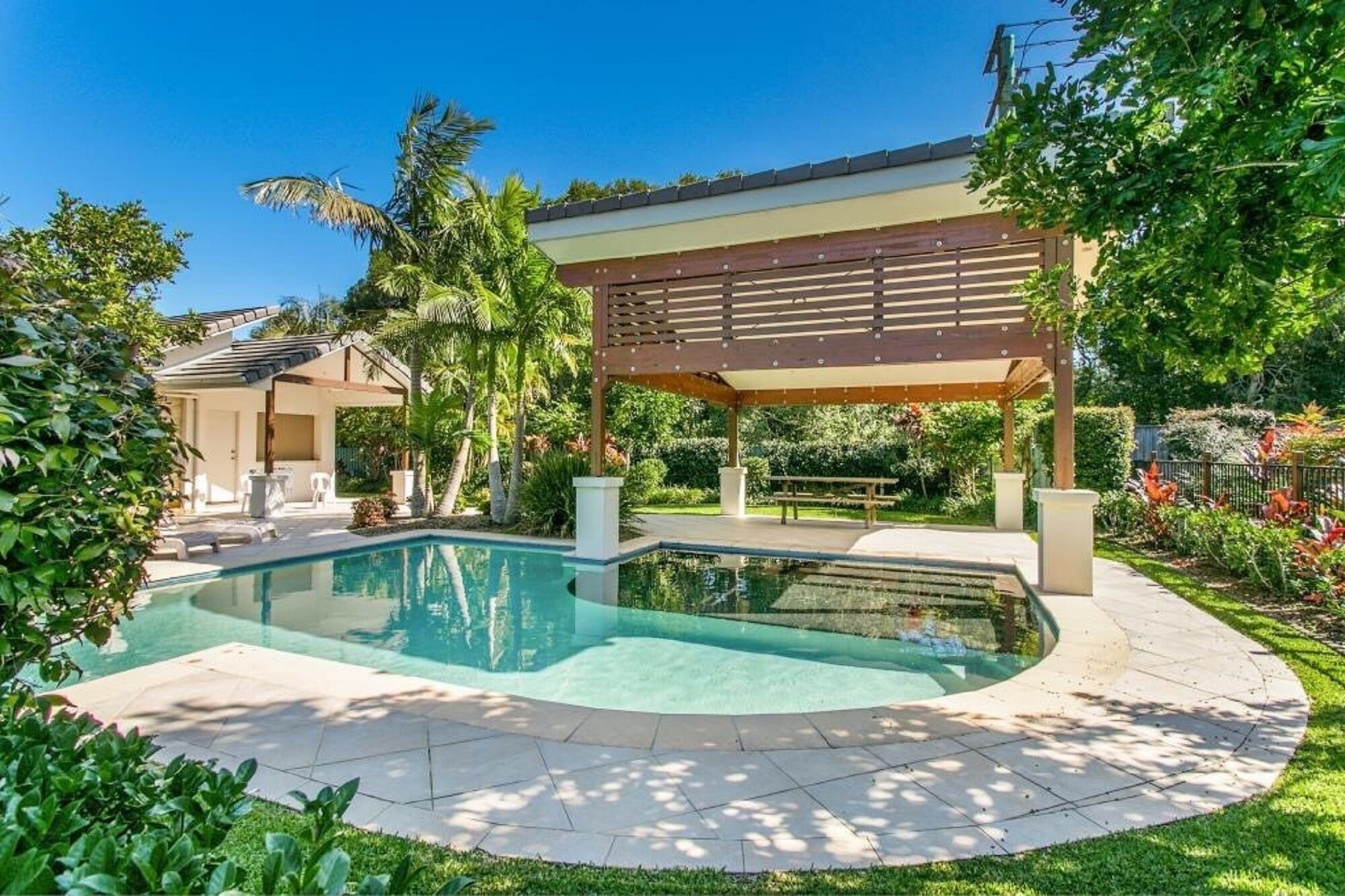 A Perfect Stay Amity @ Seadrift – Brand New, Spacious, Luxury Villa