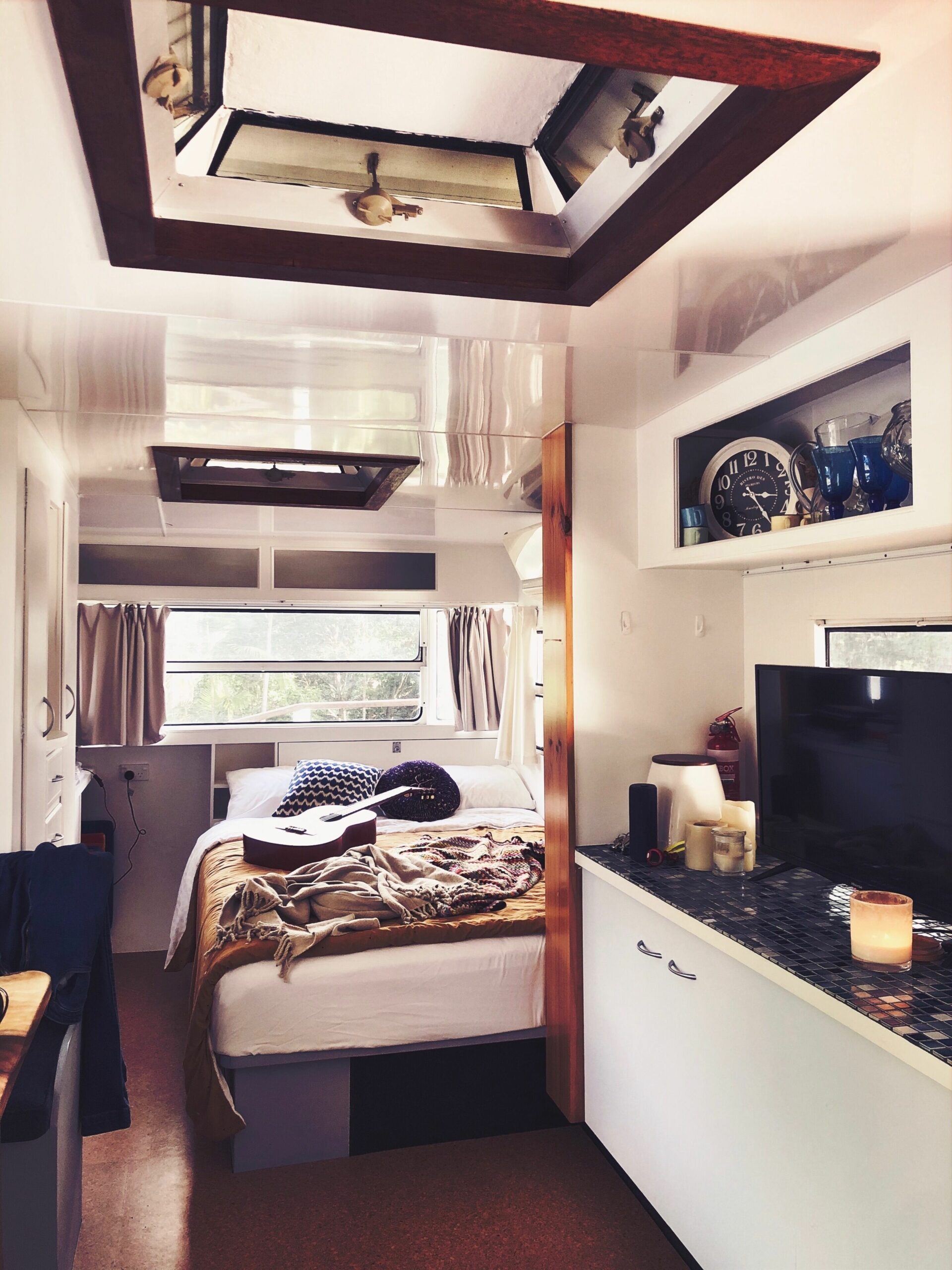 Poppy Luxe Caravan - a Unique Byron Hinterland Experience!