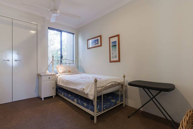 Mosman Park Stylish Townhouse - Near Glyde St-150m to Coles Supermarket & train