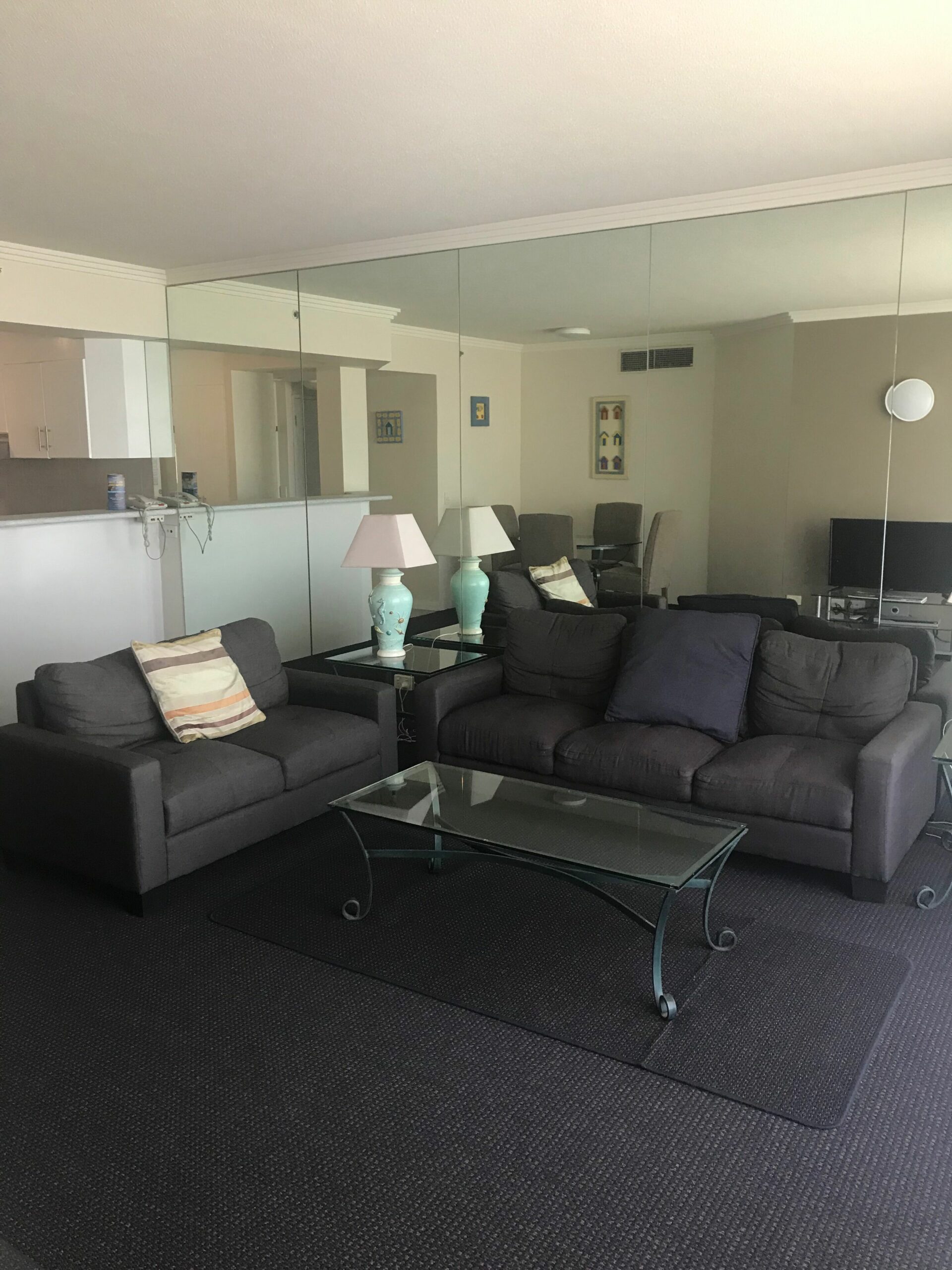 Crown Towers 1 Bedroom Apartment