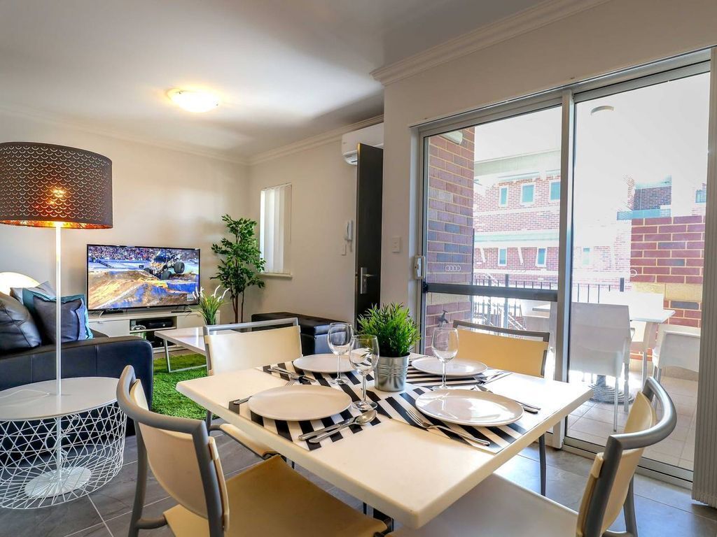 ⚡️VIP Stays NYC Styled Apt near PERTH CBD  Now