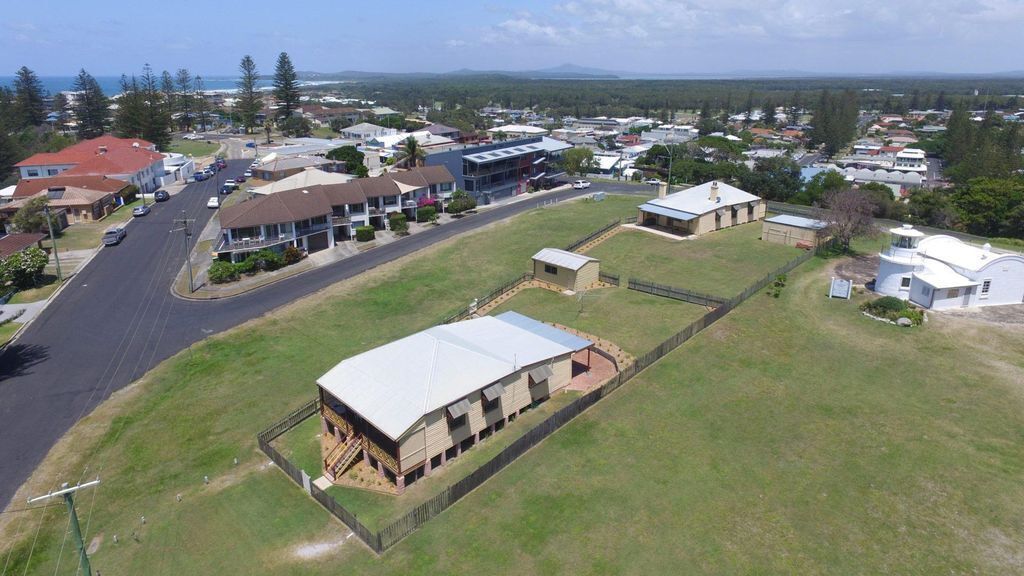 Yamba Pilot Cottage 1 - Pets Welcome