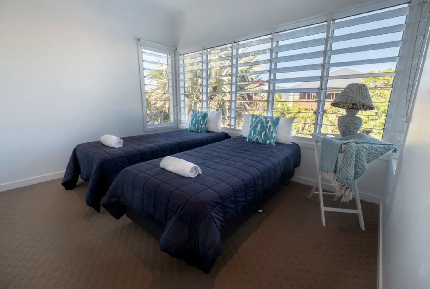 Serenity Beach Retreat - Hamptons Beach Havencasuarina - Sleeps 14 -7 Bedrooms