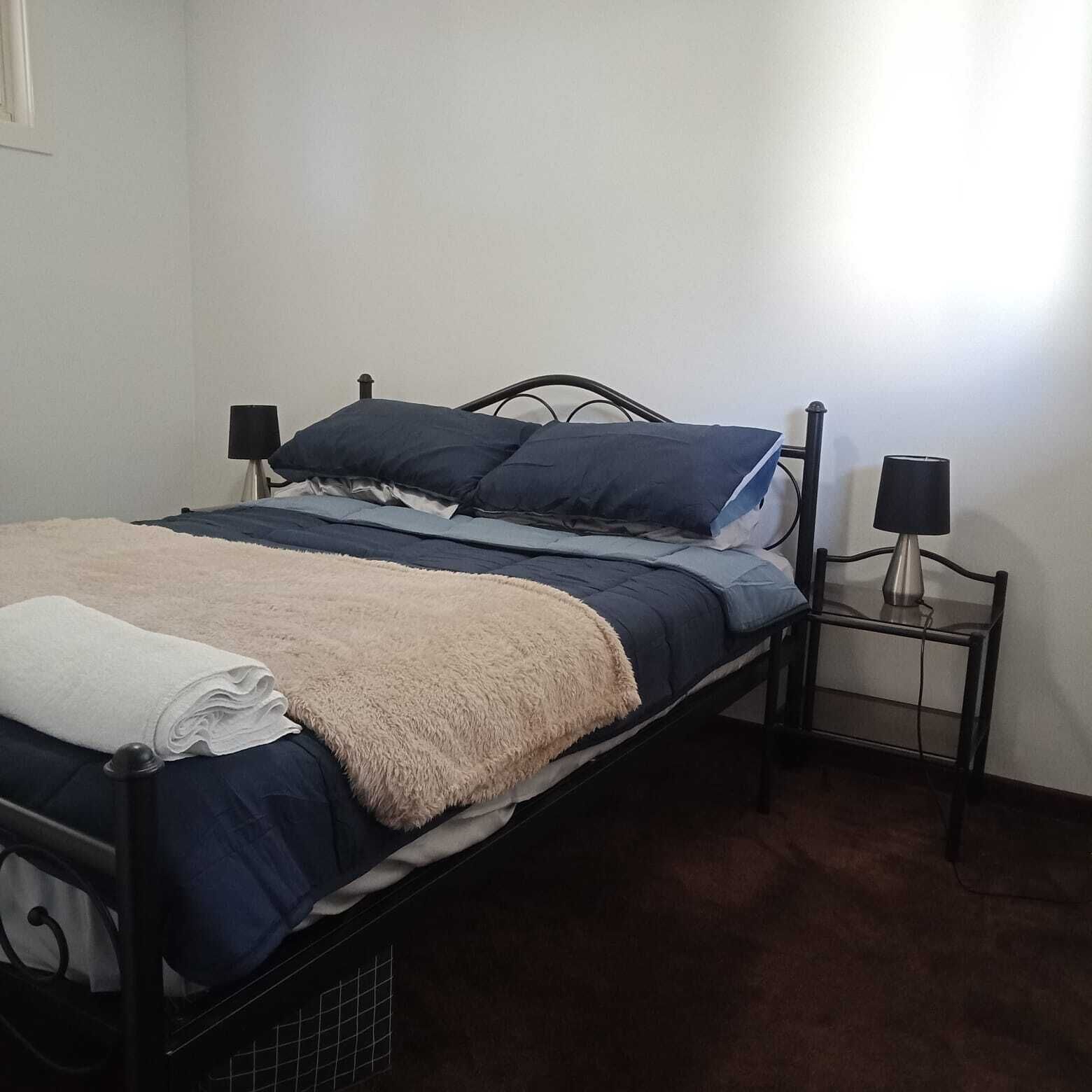 Spacious Comfortable 2 bed Granny Flat