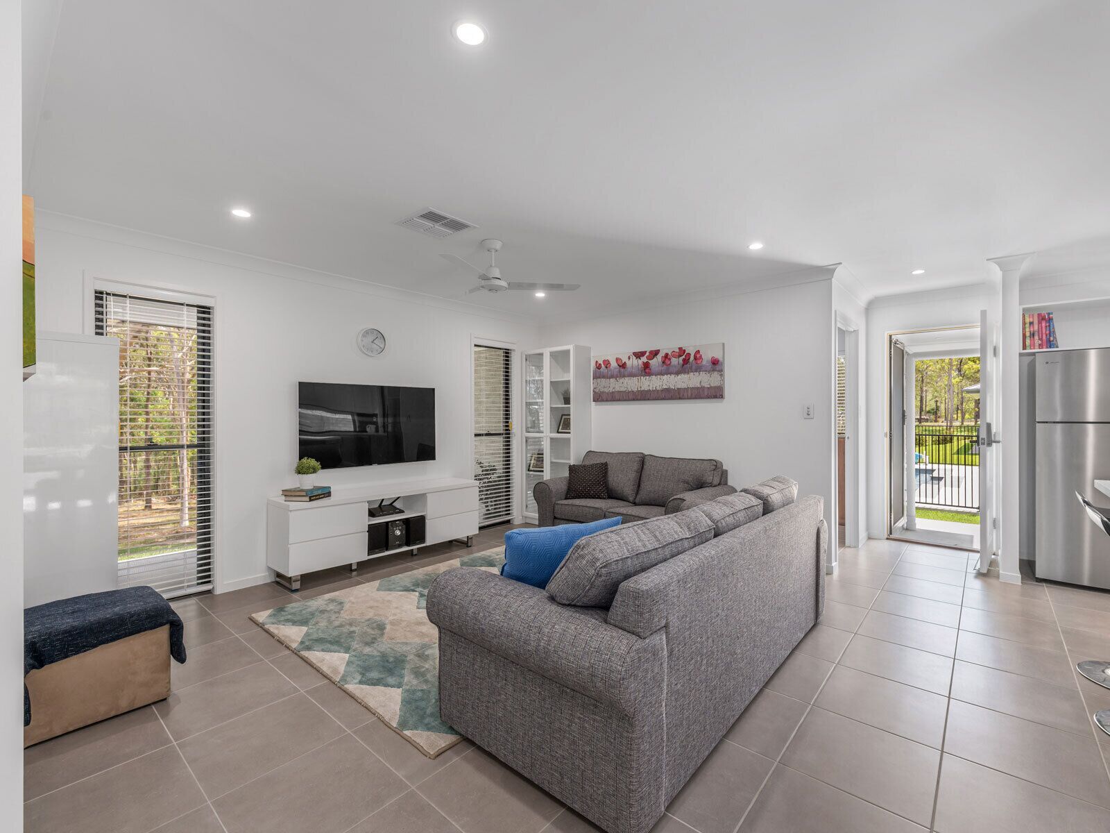 A tranquil bushland retreat with KB, Ducted AC and access to a heated pool.